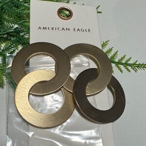American Eagle Outfitters Two-Tone Interlocking Hoop Earrings - Gold & Dark Gold